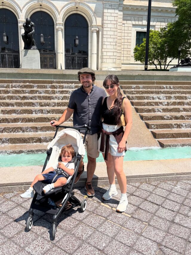Day two in Detroit! We started our day with an amazing brunch at @presleysdetroit. Afterward, we explored downtown Detroit and checked out the Detroit Riverwalk. We planned on visiting the Detroit Institute of Art, but it was closed on the day we planned to visit. But we did get to check out the Detroit Public Library and explore midtown. We ended our day with a fabulous dinner at @barpigalle! 

#detroit #familyvacations #familytravel #familystyle #travelstyle #lifewelllived #lovelymoments #littlemoments #beautifulmatters #showmeyourstyled #lovelylittlesquares #romanticizeyourlife #familyblogger 

Detroit, family travel, photo dump, family style, Phoenix blogger, family blogger, travel blogger, The Urban Darling, Michigan travel.