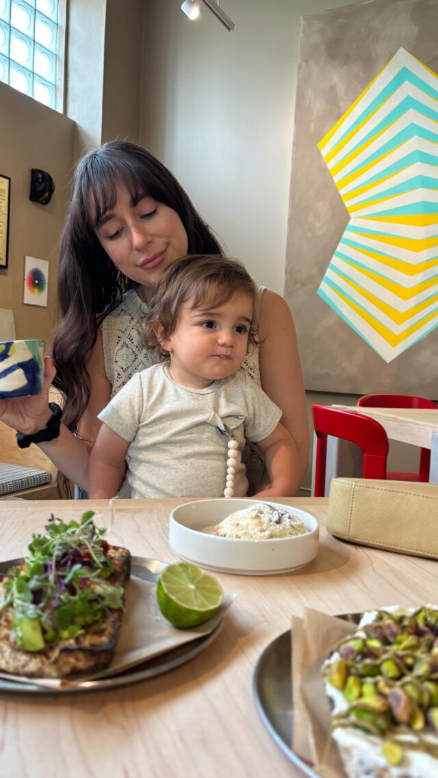 If you love these things too, welcome to my account! 🤎

#momtok #familytravel #familystyle #travelstyle #lifewelllived #lovelymoments #littlemoments #beautifulmatters #romanticizeyourlife #firsttimemom #newmomlife #familyblogger #travelbloggers #boymama #thriftlovers #coffeelovers #vintagelovers #interiorlovers 

Family travel, mom style, family style, baby boy style, family blogger, lifestyle blogger, The Urban Darling.